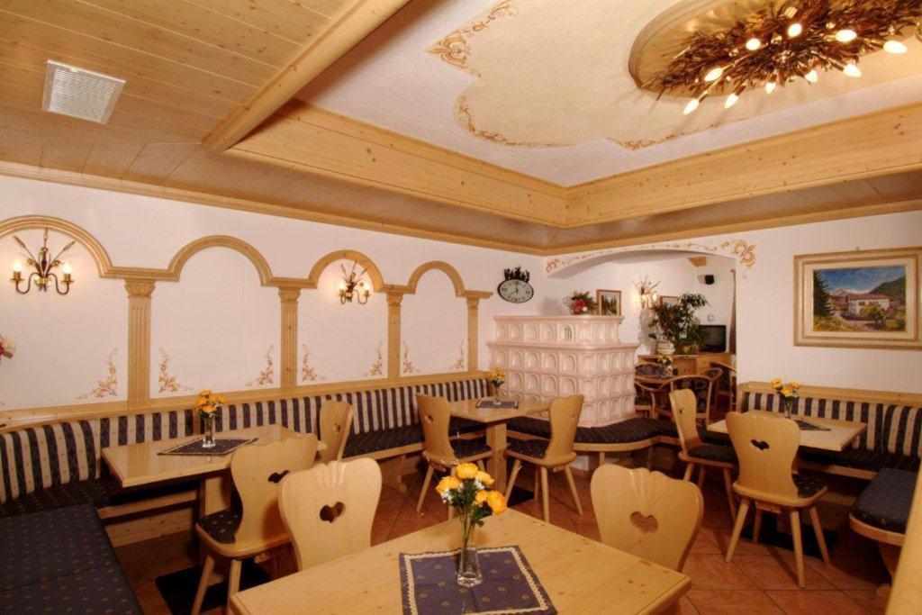 Albergo Fiordaliso Canazei Zewnętrze zdjęcie