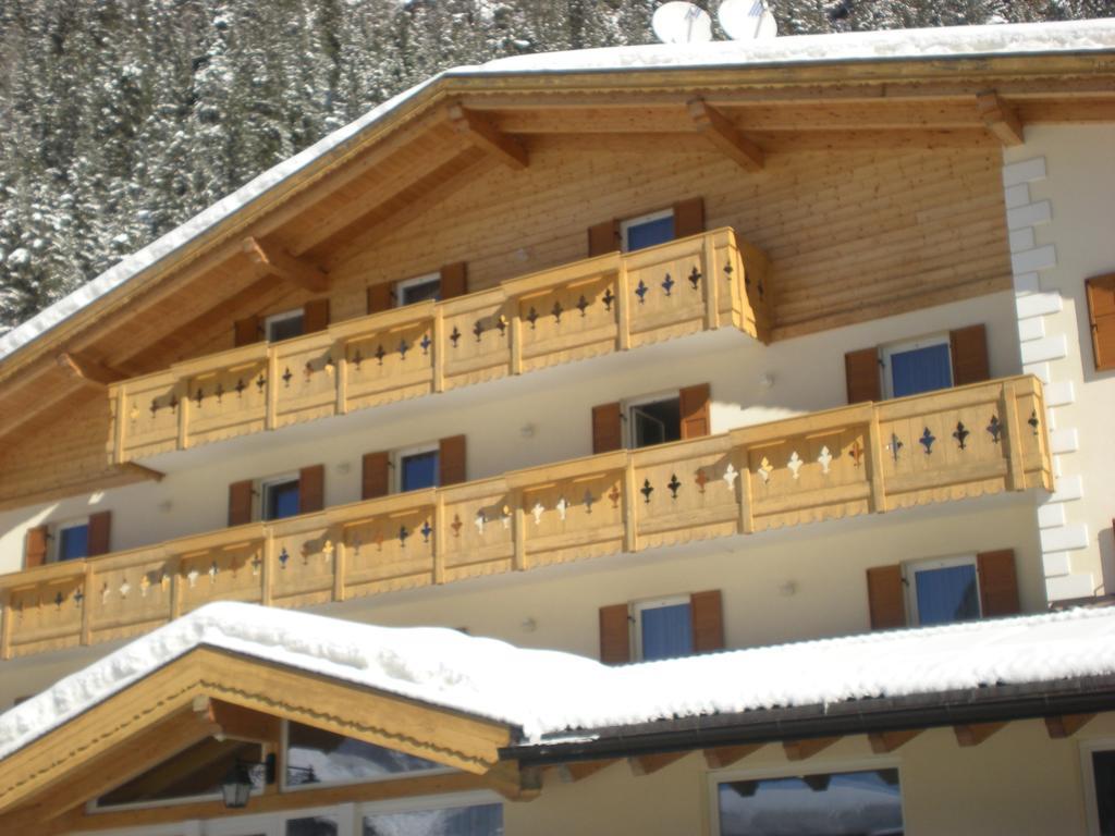 Albergo Fiordaliso Canazei Zewnętrze zdjęcie